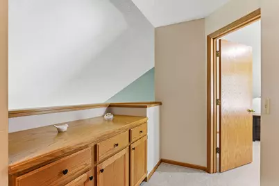 8777 Cottonwood Lane, Eden Prairie, MN 55347 - Photo 23
