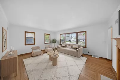 1211 9th Avenue NW, Rochester, MN 55901 - Photo 3