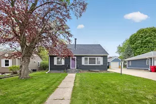 1211 9th Ave NW, Rochester, MN 55901 - Photo 1