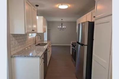 9814 Hamlet Lane S, Cottage Grove, MN 55016 - Photo 5