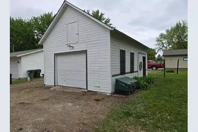 336 Erie Street SE, Hutchinson, MN 55350 - Photo 37