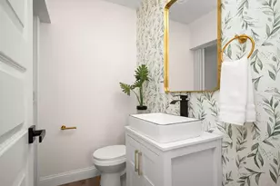 1836 Marshall Ave, Saint Paul, MN 55104 - Photo 9