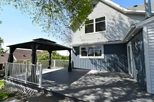 131 E 7th St, Zumbrota, MN 55992 - Photo 9