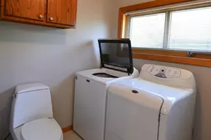 131 E 7th St, Zumbrota, MN 55992 - Photo 29