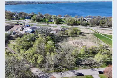 725 7th Avenue NW, Glenwood, MN 56334 - Photo 3