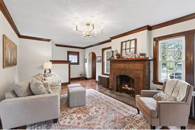 1749 Hamline Avenue N, Falcon Heights, MN 55113 - Photo 7