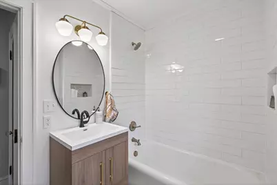 1749 Hamline Avenue N, Falcon Heights, MN 55113 - Photo 23
