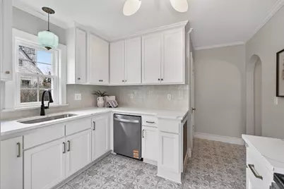 1749 Hamline Avenue N, Falcon Heights, MN 55113 - Photo 15