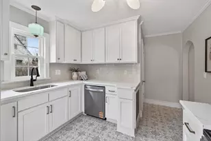 1749 Hamline Ave N, Falcon Heights, MN 55113 - Photo 15