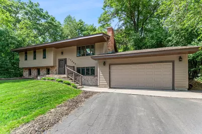 17595 Italy Court, Lakeville, MN 55044 - Photo 5