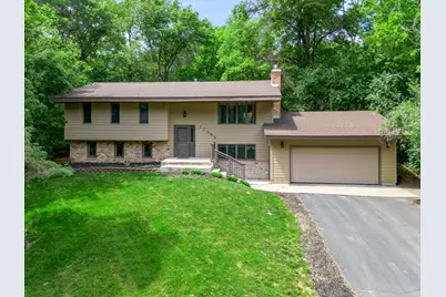 17595 Italy Court, Lakeville, MN 55044 - Photo 3