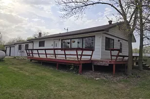 48978 Fish Lake Rd, Pelican Rapids, MN 56572 - Photo 3