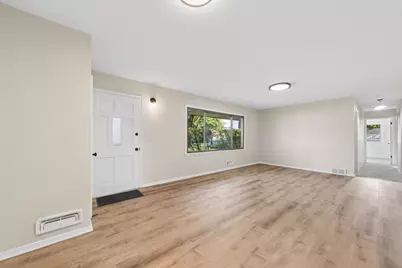 8159 Grafton Avenue S, Cottage Grove, MN 55016 - Photo 5