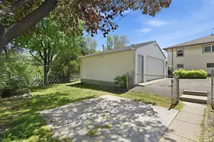 1070 Dale St N, Saint Paul, MN 55117 - Photo 9