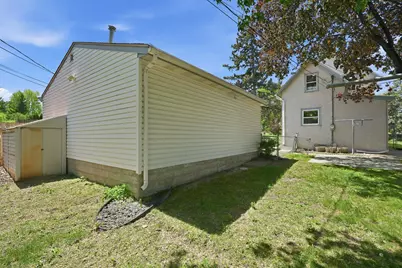 1070 Dale Street N, Saint Paul, MN 55117 - Photo 9