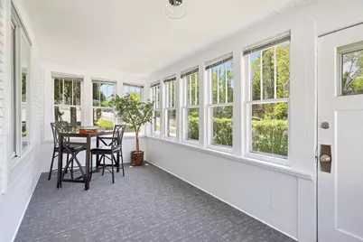 1070 Dale Street N, Saint Paul, MN 55117 - Photo 13