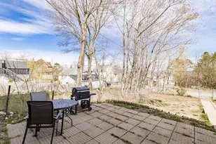822 E 7th St, Duluth, MN 55805 - Photo 21