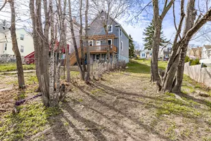 822 E 7th St, Duluth, MN 55805 - Photo 17