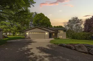 10545 1st Timberlane Dr, Northfield, MN 55057 - Photo 3