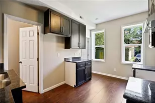 2050 W Broadway Ave, Minneapolis, MN 55411 - Photo 17