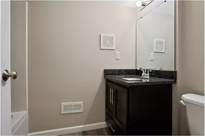 2050 W Broadway Avenue, Minneapolis, MN 55411 - Photo 37