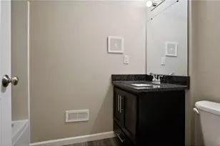2050 W Broadway Ave, Minneapolis, MN 55411 - Photo 37