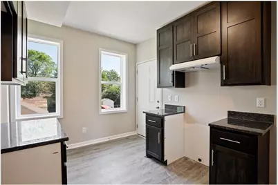 2050 W Broadway Avenue, Minneapolis, MN 55411 - Photo 29
