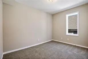 2050 W Broadway Ave, Minneapolis, MN 55411 - Photo 23