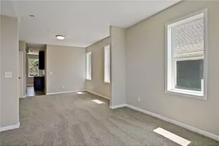 2050 W Broadway Ave, Minneapolis, MN 55411 - Photo 21