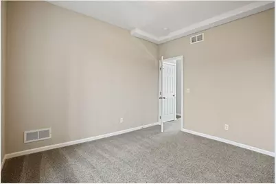 2050 W Broadway Avenue, Minneapolis, MN 55411 - Photo 9