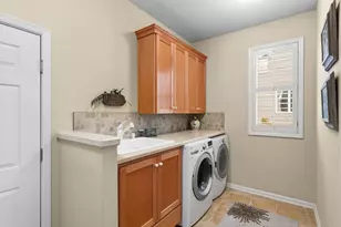 10123 Waterfront Dr, Woodbury, MN 55129 - Photo 11