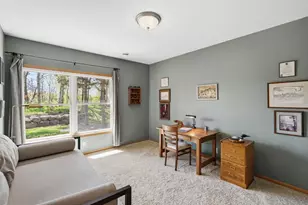 10123 Waterfront Dr, Woodbury, MN 55129 - Photo 33