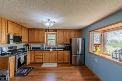 208 9th Street SE, Little Falls, MN 56345 - Photo 9