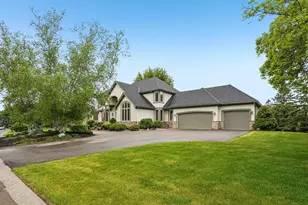 10215 Bluff Rd, Eden Prairie, MN 55347 - Photo 81