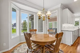 10215 Bluff Rd, Eden Prairie, MN 55347 - Photo 11