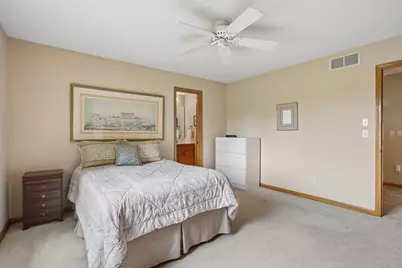 10215 Bluff Road, Eden Prairie, MN 55347 - Photo 55