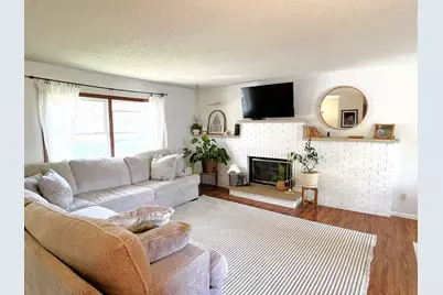 720 4th Avenue NW, Plainview, MN 55964 - Photo 3