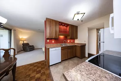 723 Larpenteur Avenue E #723A, Maplewood, MN 55117 - Photo 7