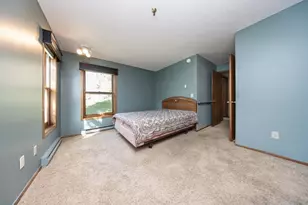 723 Larpenteur Ave E, Maplewood, MN 55117 - Photo 11