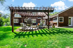 8660 Black Maple Dr, Eden Prairie, MN 55344 - Photo 39