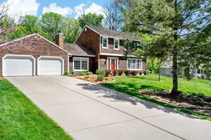 8660 Black Maple Dr, Eden Prairie, MN 55344 - Photo 1