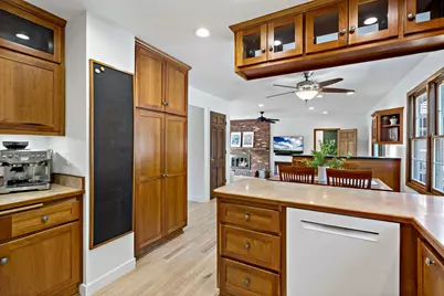 8660 Black Maple Drive, Eden Prairie, MN 55344 - Photo 11
