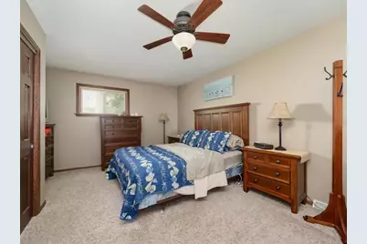 527 Marian Street, Waterville, MN 56096 - Photo 33