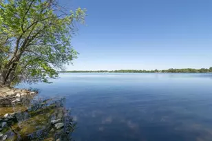 527 Marian St, Waterville, MN 56096 - Photo 25