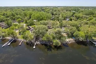527 Marian St, Waterville, MN 56096 - Photo 11