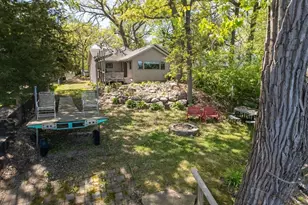 527 Marian St, Waterville, MN 56096 - Photo 15