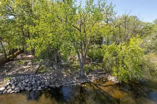 527 Marian St, Waterville, MN 56096 - Photo 13