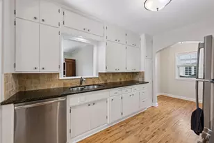 1731 Hillcrest Ave, Saint Paul, MN 55116 - Photo 11