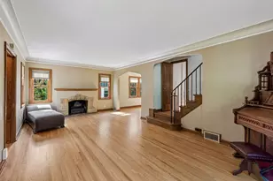 1731 Hillcrest Ave, Saint Paul, MN 55116 - Photo 7