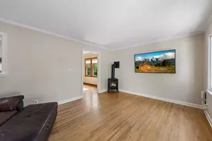 1731 Hillcrest Ave, Saint Paul, MN 55116 - Photo 17
